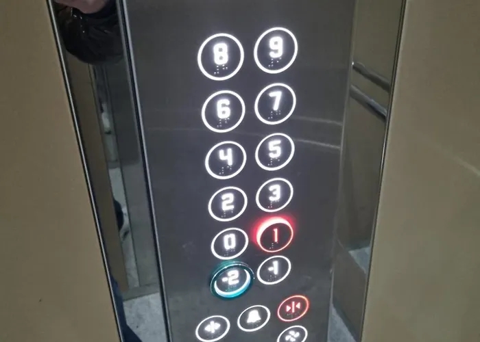 Gloria Prestige 公寓 *